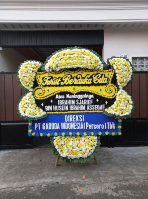 Papan Bunga Duka di Jati Mudik